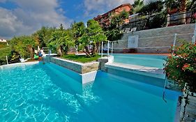 Villa Giada Resort
